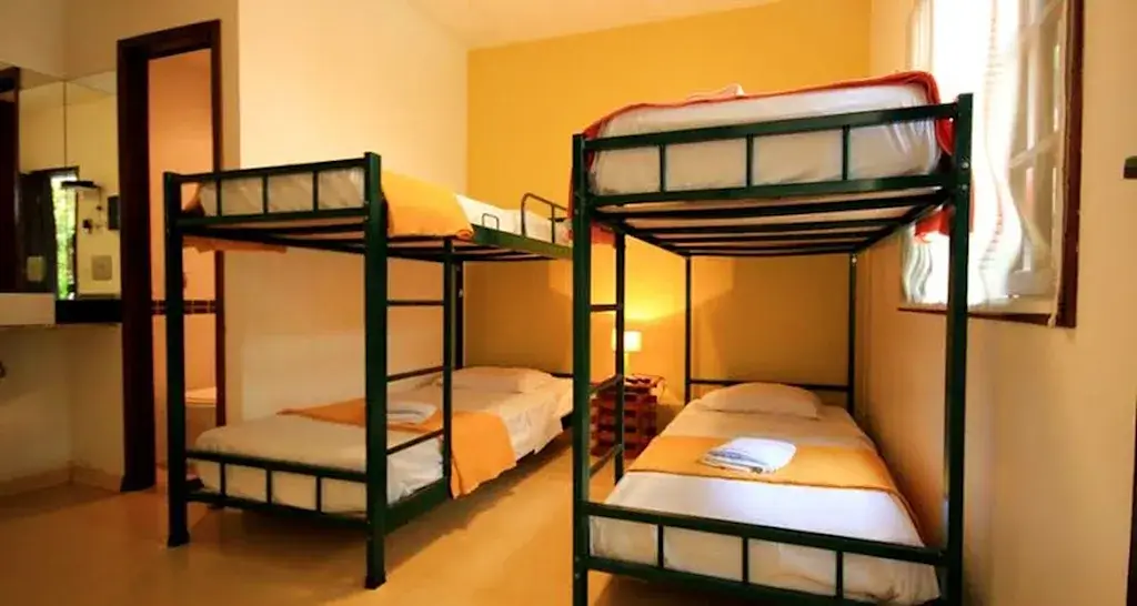 Nomad House party hostel koh phangan
