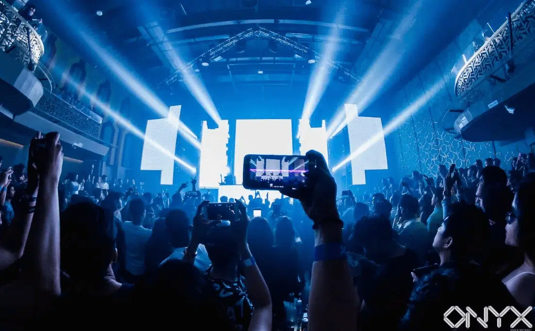 Onyx una de las mejores discotecas de Bangkok