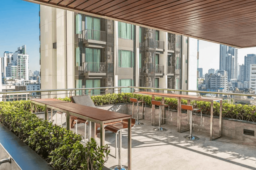hoteles en bangkok con las mejores vistas y piscina infinita