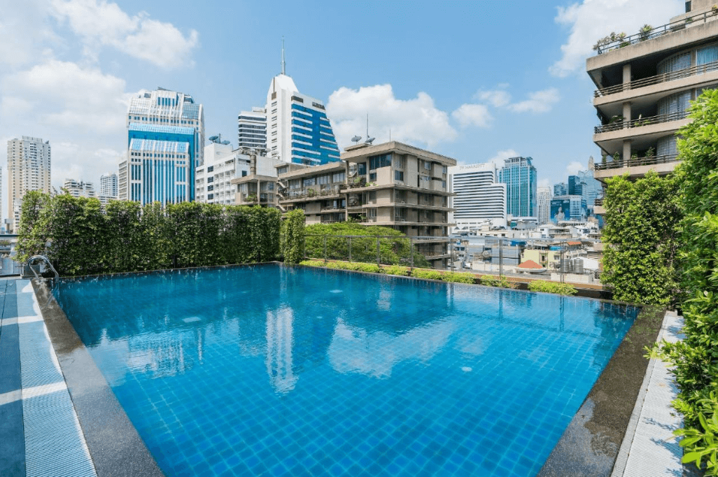 mejores hoteles con piscina infinita en Bangkok al mejor precio