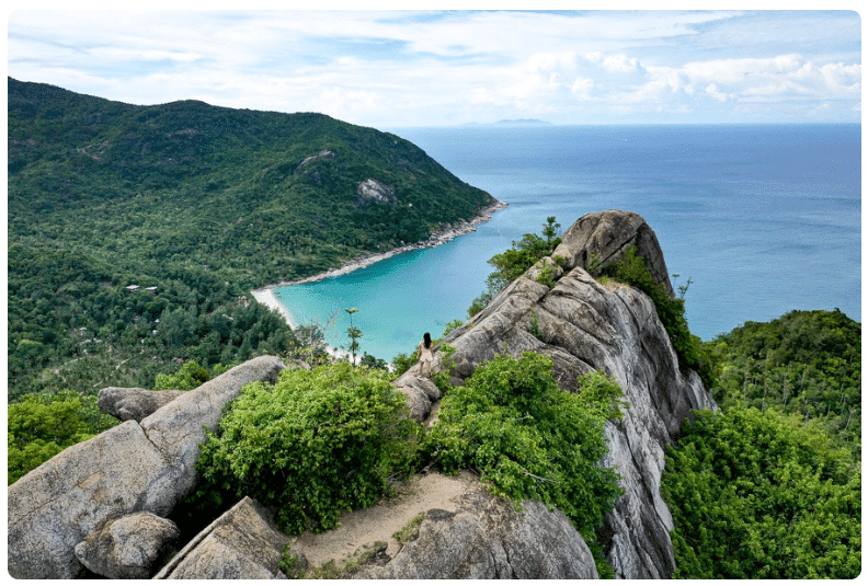 mirador a lo alto de bottle beach