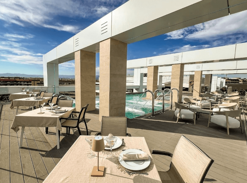 piscina infinita salou