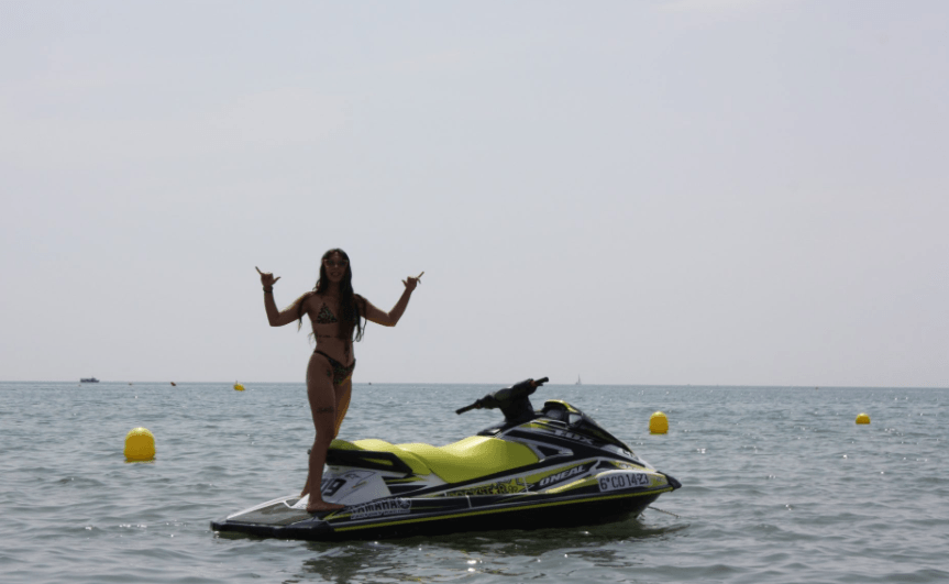 donde reservar moto agua salou